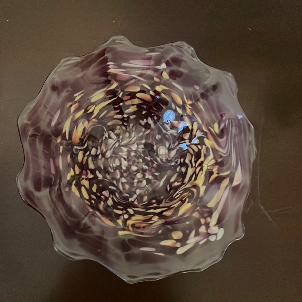 Glass artisan bowl